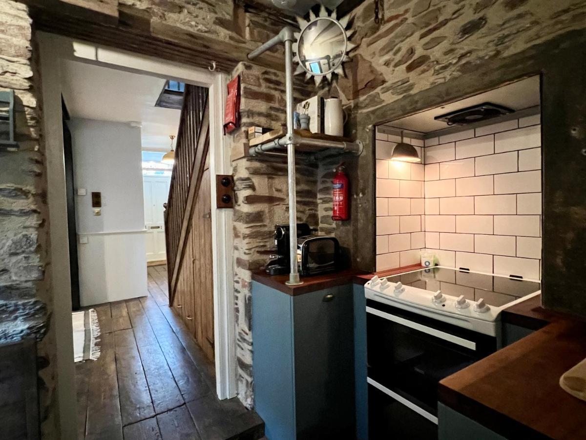 Central Dartmouth 3 Bed Home 외부 사진